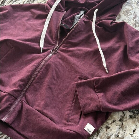 Vuori Eggplant/Maroon Crop Zip-Up Hoodie - Small - Picture 3 of 4